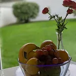 Modern And For Up To 4 Guests *