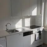 Modern And For Up To 4 Guests * Essen