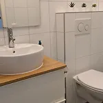 Modern And For Up To 4 Guests * Essen