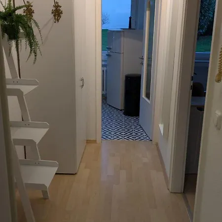 Modern And For Up To 4 Guests *