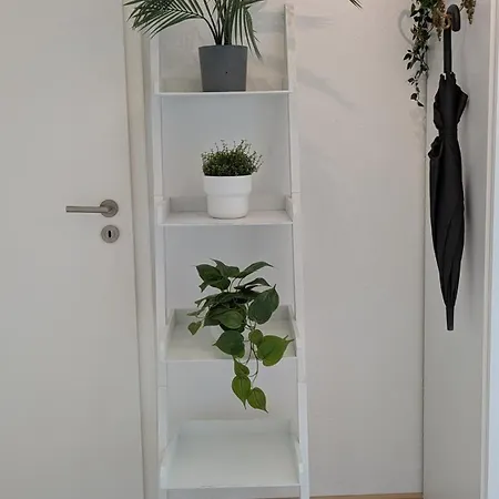 Modern And For Up To 4 Guests 아파트 *