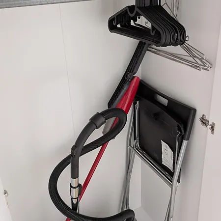 Modern And For Up To 4 Guests * エッセン