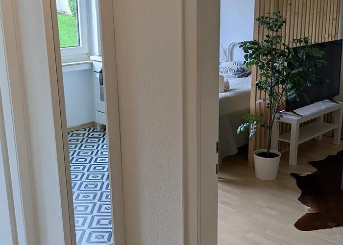 Modern And For Up To 4 Guests *