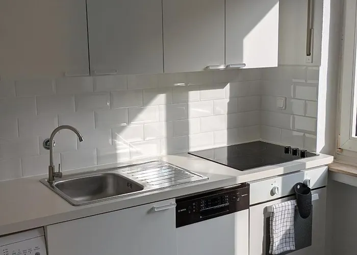 Modern And For Up To 4 Guests * 埃森